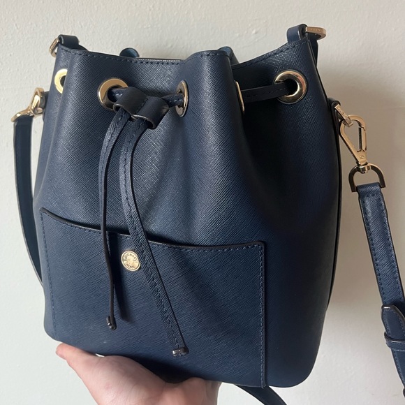 Michael Kors Bucket Bag - Picture 11 of 15